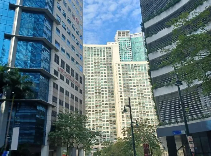 Spacious Cozy Unit Steps Away From Major Malls With Parking And Washer Dryer For Family, Long And Wfh * Manila