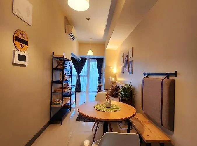Spacious Cozy Unit Steps Away From Major Malls With Parking And Washer Dryer For Family, Long And Wfh * Manila
